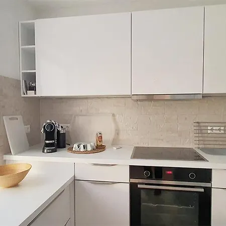Und Ferienwohnung, Wohnen Auf Zeit, Callenberger Strasse, Coburg